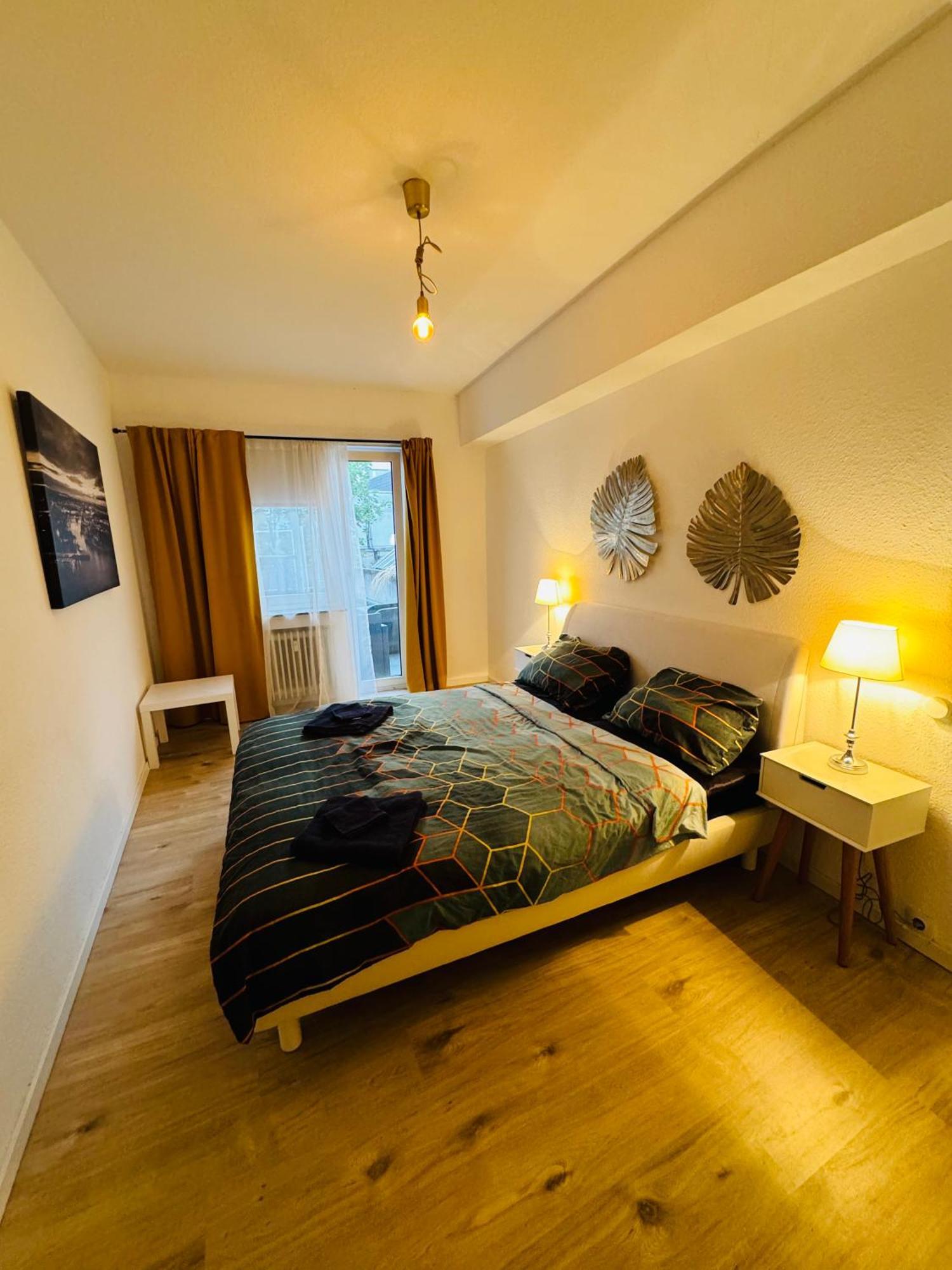 Zentrale Wohnung Mit Balkon Koblenz  Exterior photo